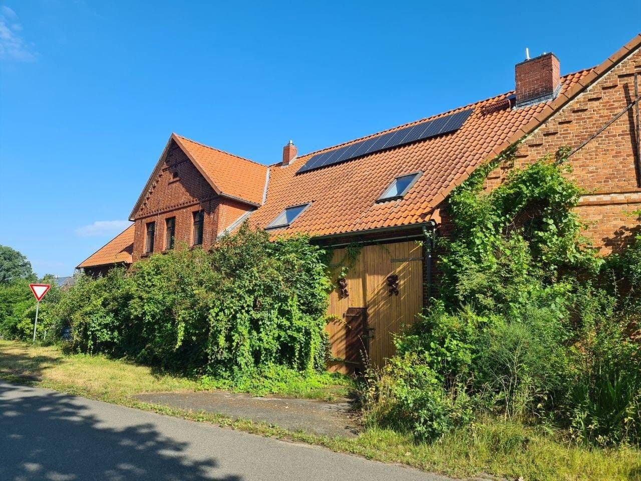 Predaj domu 540 m², pozemok 1.706 m², Lemgow, Dolné Sasko Predaj domu 540 m², pozemok 1.706 m², Lemgow, Dolné Sasko