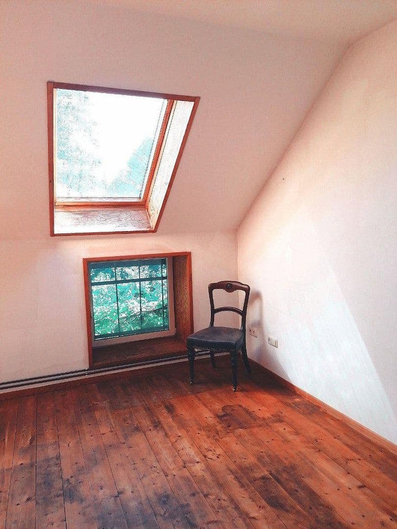 Predaj domu 540 m², pozemok 1.706 m², Lemgow, Dolné Sasko Predaj domu 540 m², pozemok 1.706 m², Lemgow, Dolné Sasko