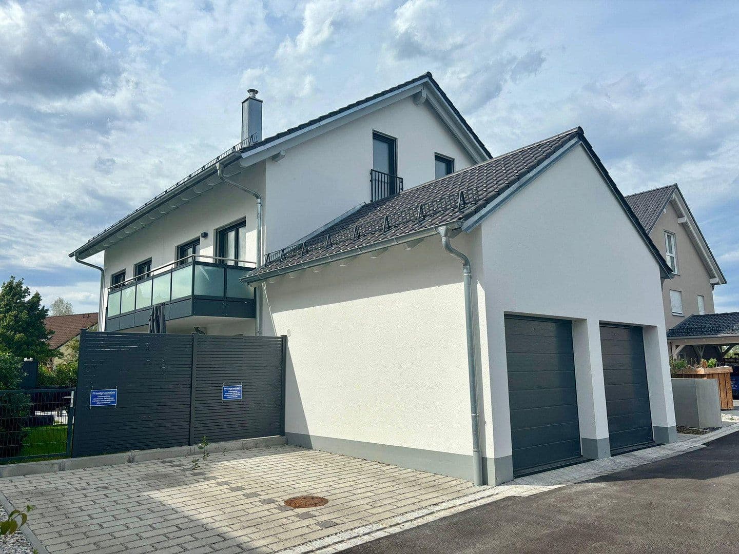 Prenájom bytu 2-izbový 77 m², Bürgermeister Krug Weg 5, Olching, Bavorsko Prenájom bytu 2-izbový 77 m², Bürgermeister Krug Weg 5, Olching, Bavorsko