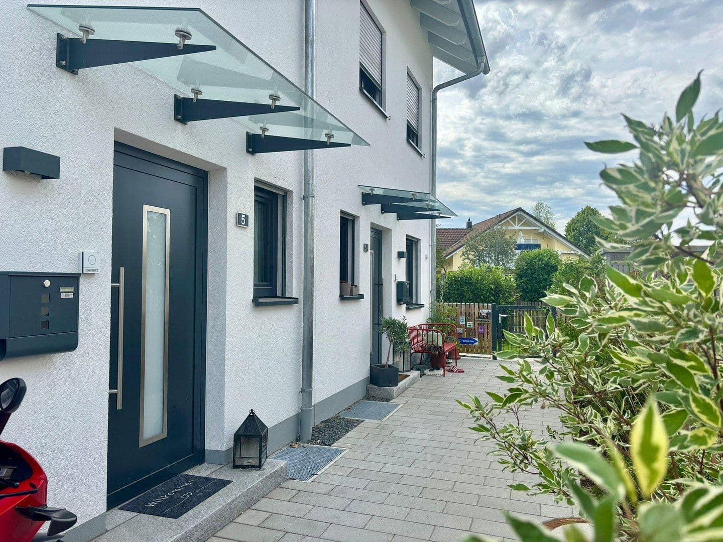Prenájom bytu 2-izbový 77 m², Bürgermeister Krug Weg 5, Olching, Bavorsko Prenájom bytu 2-izbový 77 m², Bürgermeister Krug Weg 5, Olching, Bavorsko