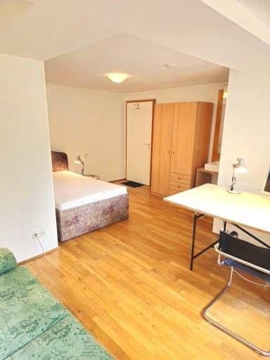 Prenájom bytu 1-izbový 20 m², Pleistalstraße 123, Sankt Augustin, Severné Porýnie - Westfálsko Prenájom bytu 1-izbový 20 m², Pleistalstraße 123, Sankt Augustin, Severné Porýnie - Westfálsko