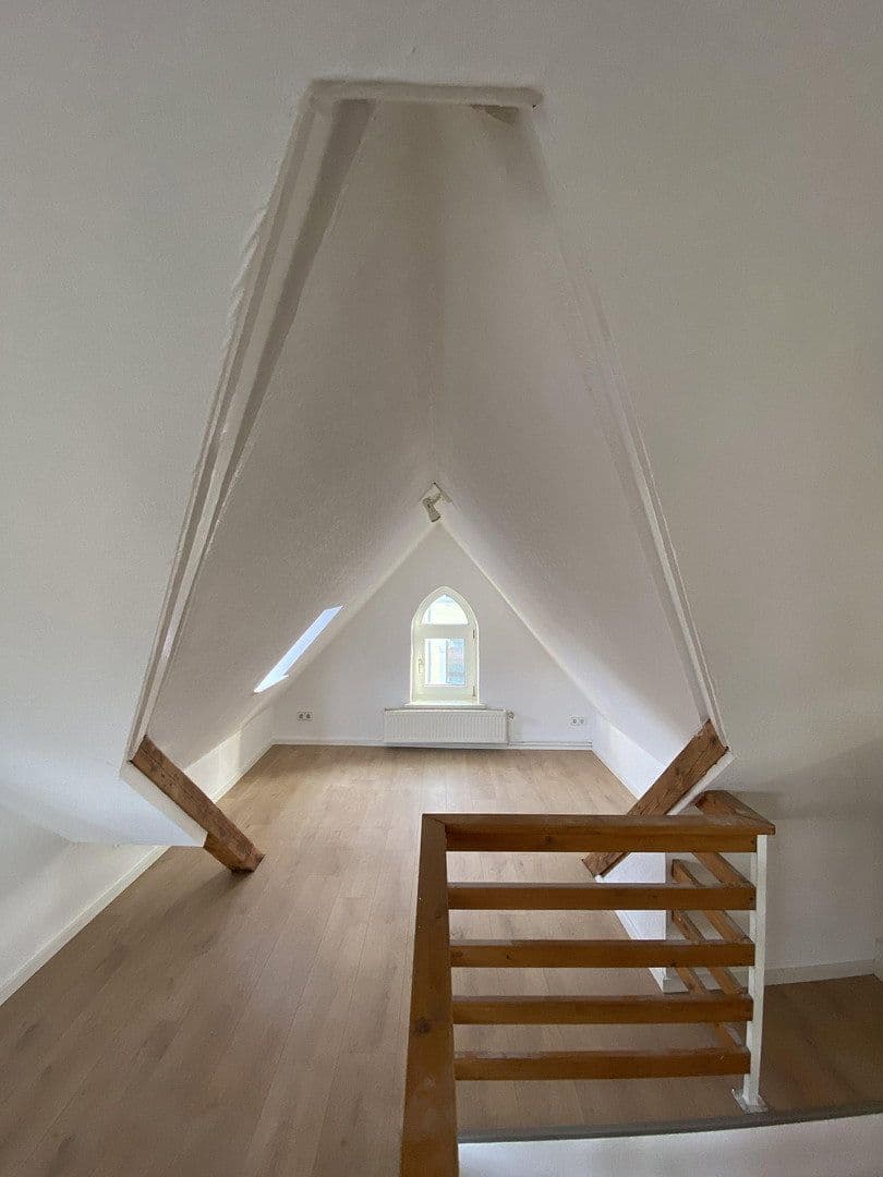 Prenájom bytu 4-izbový 104 m², Leunisstraße 2, Hildesheim, Dolné Sasko Prenájom bytu 4-izbový 104 m², Leunisstraße 2, Hildesheim, Dolné Sasko