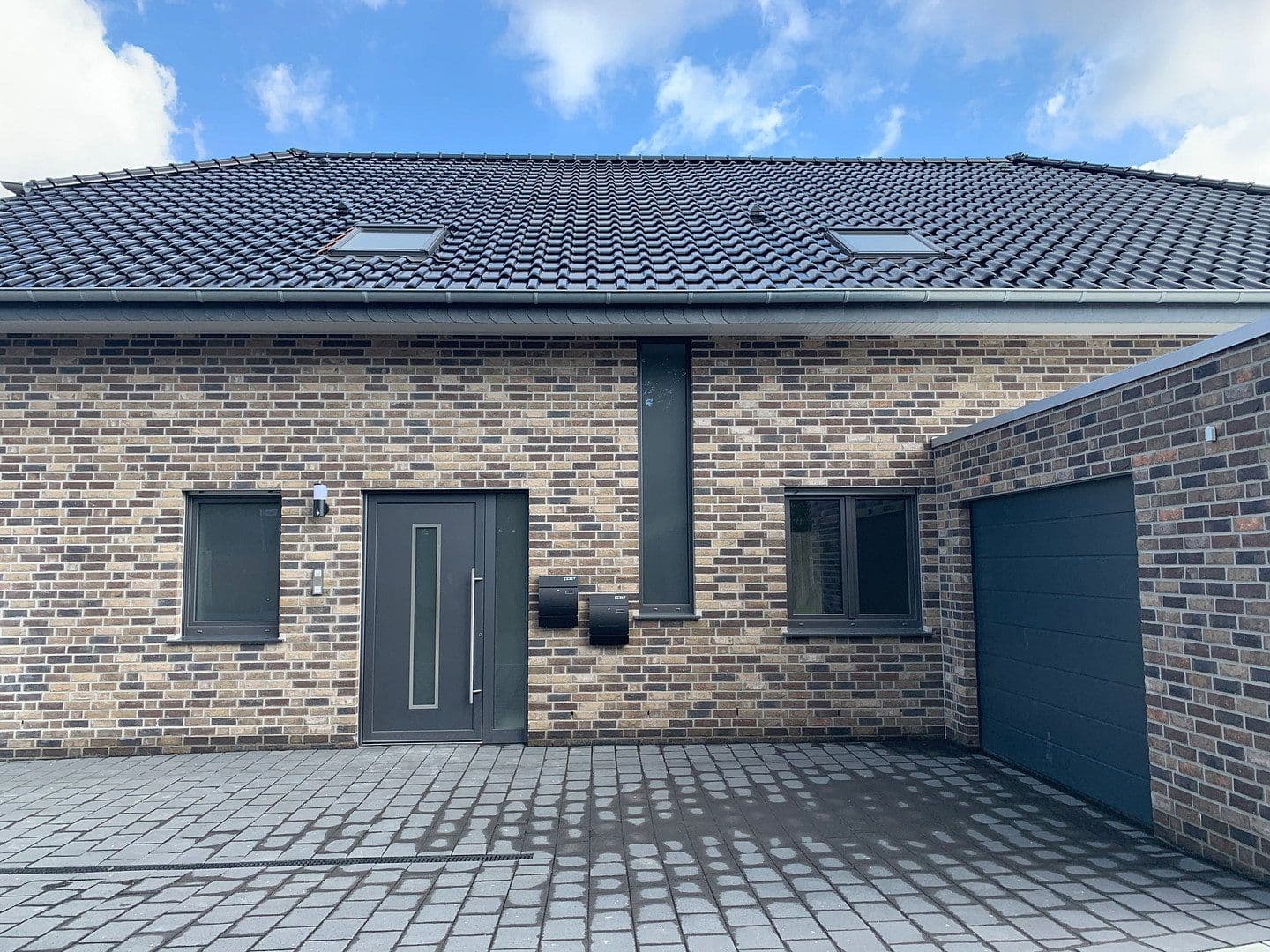 Prenájom bytu 2-izbový 80 m², Am Segelberg 13, Wassenberg, Severné Porýnie - Westfálsko Prenájom bytu 2-izbový 80 m², Am Segelberg 13, Wassenberg, Severné Porýnie - Westfálsko