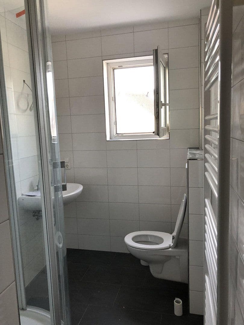 Prenájom bytu 3-izbový 63 m², Gießen, Hesensko Prenájom bytu 3-izbový 63 m², Gießen, Hesensko