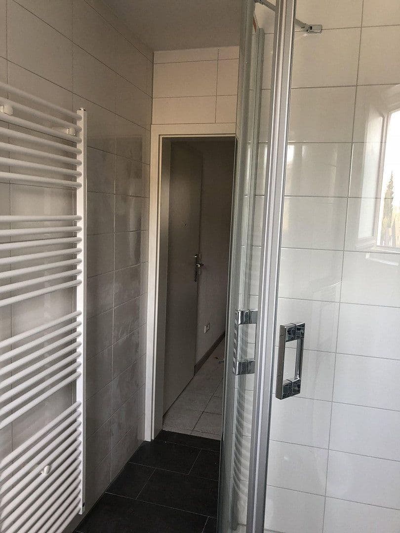 Prenájom bytu 3-izbový 63 m², Gießen, Hesensko Prenájom bytu 3-izbový 63 m², Gießen, Hesensko