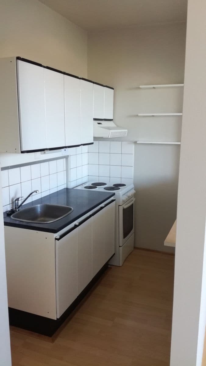 Prenájom bytu 1-izbový 26 m², Na Pastvisku, Opava, Moravskoslezský kraj Prenájom bytu 1-izbový 26 m², Na Pastvisku, Opava, Moravskoslezský kraj