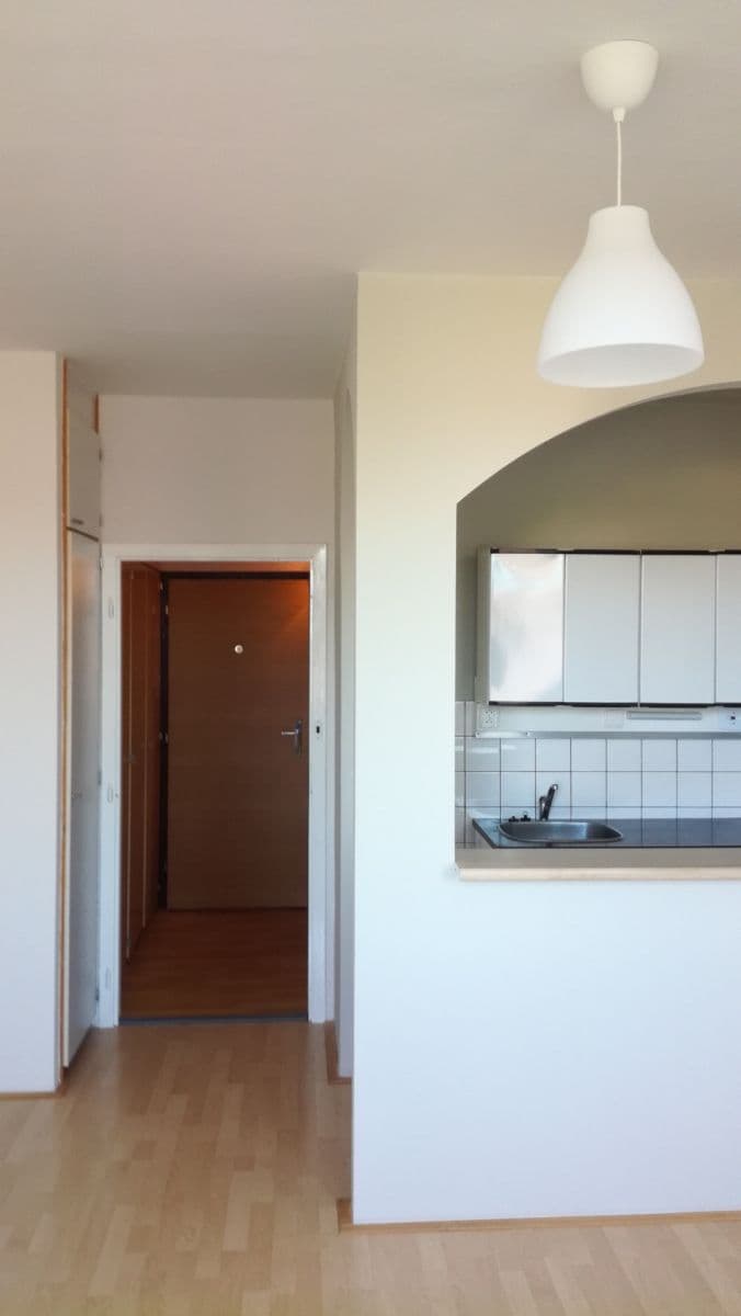 Prenájom bytu 1-izbový 26 m², Na Pastvisku, Opava, Moravskoslezský kraj Prenájom bytu 1-izbový 26 m², Na Pastvisku, Opava, Moravskoslezský kraj