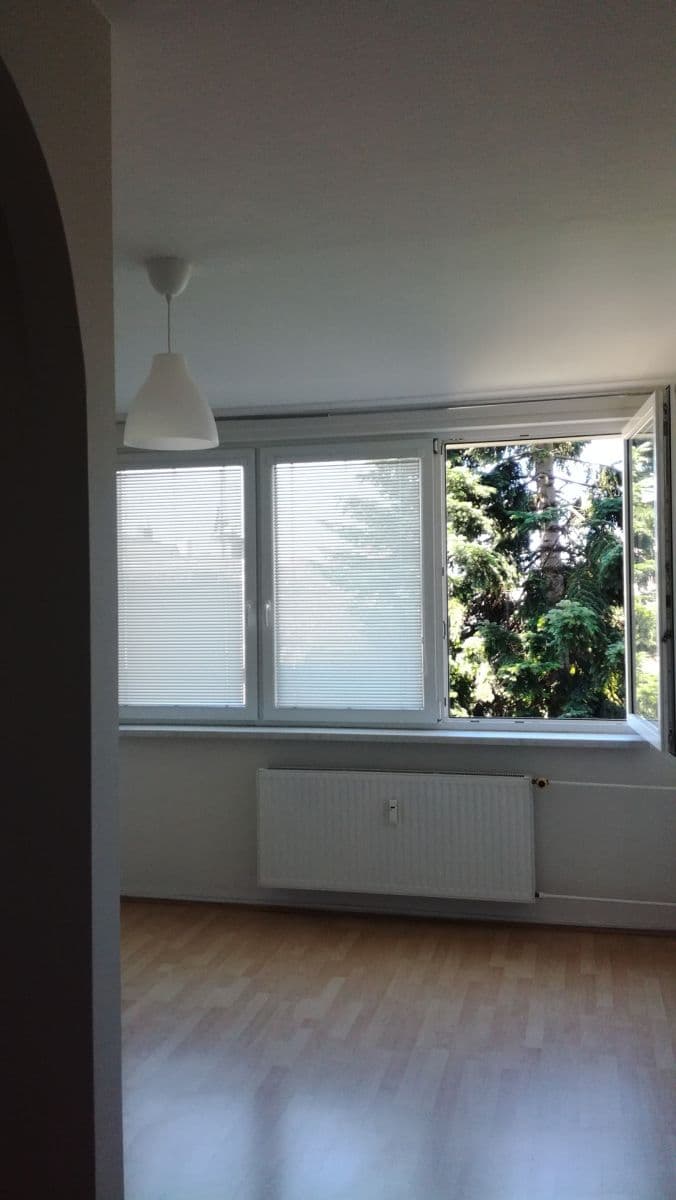 Prenájom bytu 1-izbový 26 m², Na Pastvisku, Opava, Moravskoslezský kraj Prenájom bytu 1-izbový 26 m², Na Pastvisku, Opava, Moravskoslezský kraj