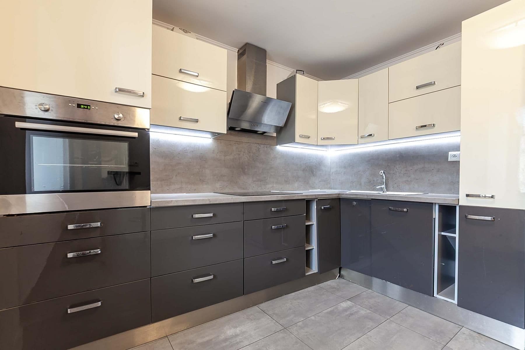 Predaj bytu 3-izbový 67 m², Školní, Chrastava, Liberecký kraj Predaj bytu 3-izbový 67 m², Školní, Chrastava, Liberecký kraj