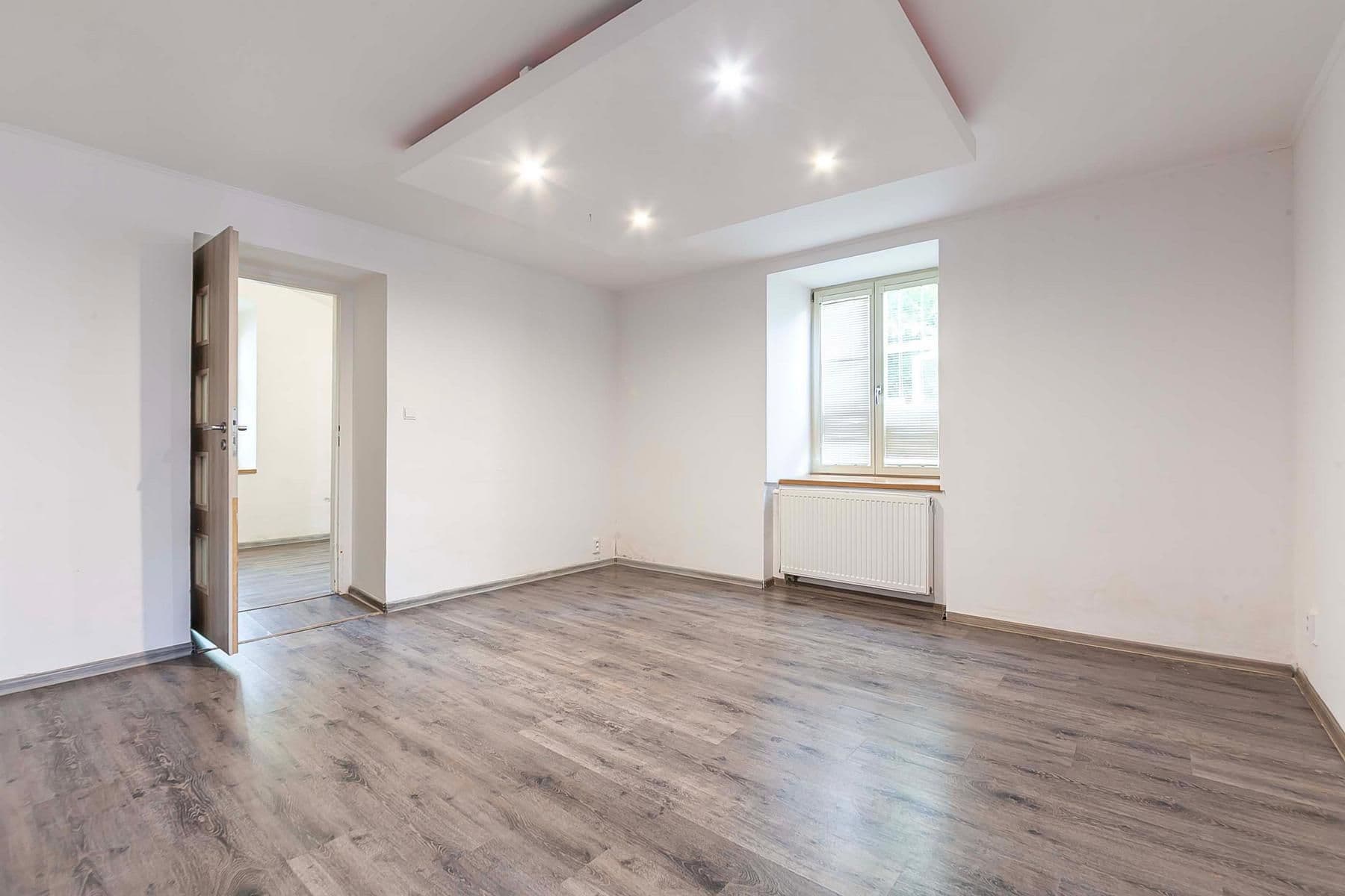 Predaj bytu 3-izbový 67 m², Školní, Chrastava, Liberecký kraj Predaj bytu 3-izbový 67 m², Školní, Chrastava, Liberecký kraj