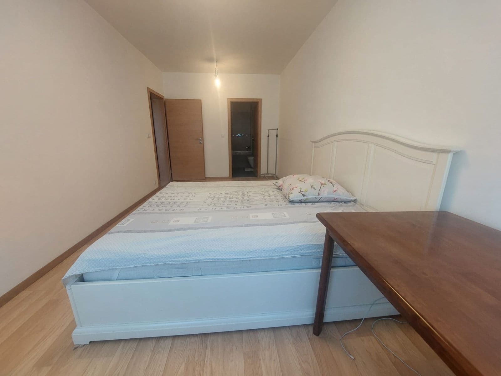 Prenájom bytu 2-izbový 60 m², Sousedíkova, Praha, Praha Prenájom bytu 2-izbový 60 m², Sousedíkova, Praha, Praha