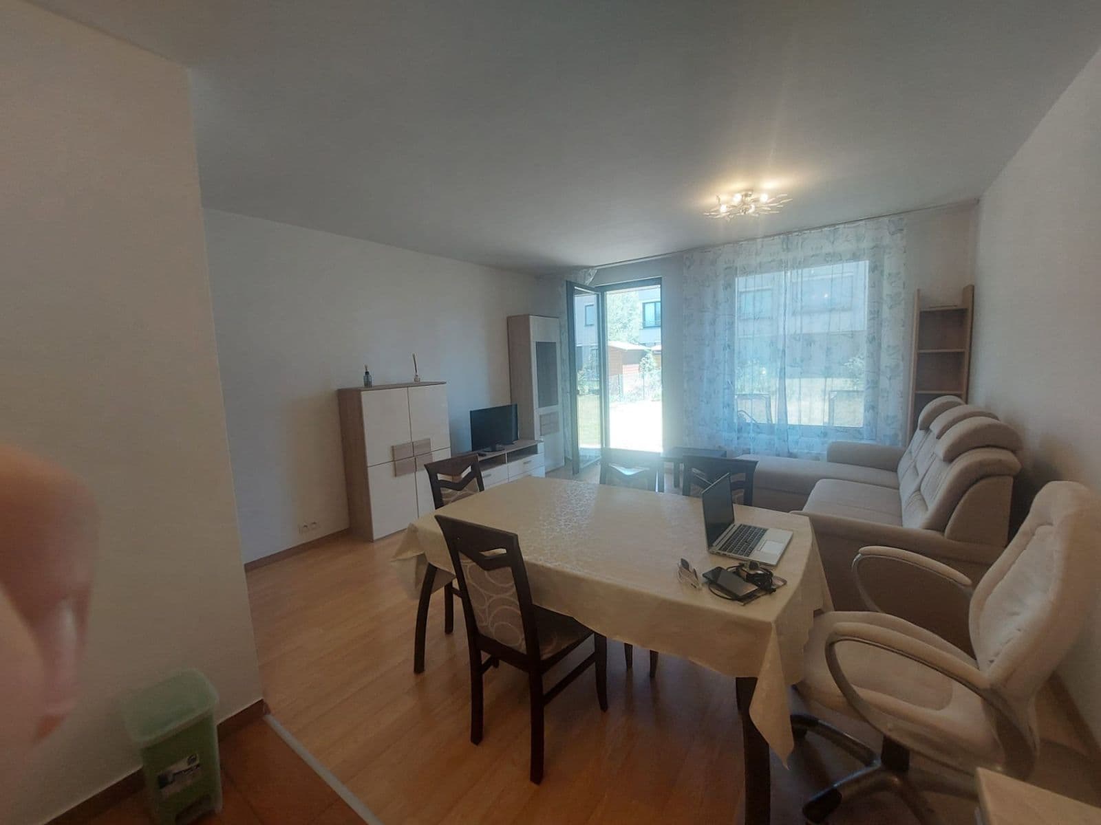 Prenájom bytu 2-izbový 60 m², Sousedíkova, Praha, Praha Prenájom bytu 2-izbový 60 m², Sousedíkova, Praha, Praha