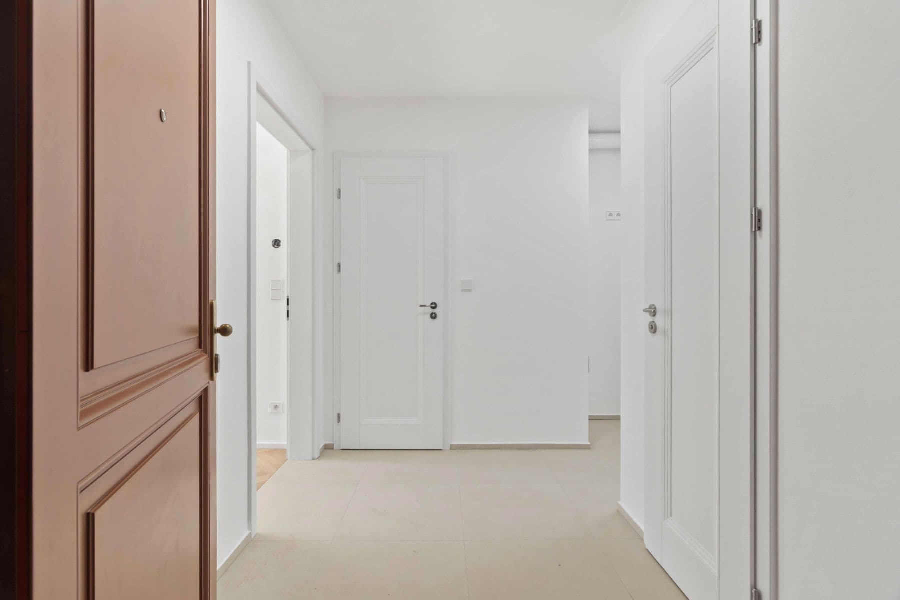 Prenájom bytu 3-izbový 91 m², Sezimova, Praha, Praha Prenájom bytu 3-izbový 91 m², Sezimova, Praha, Praha