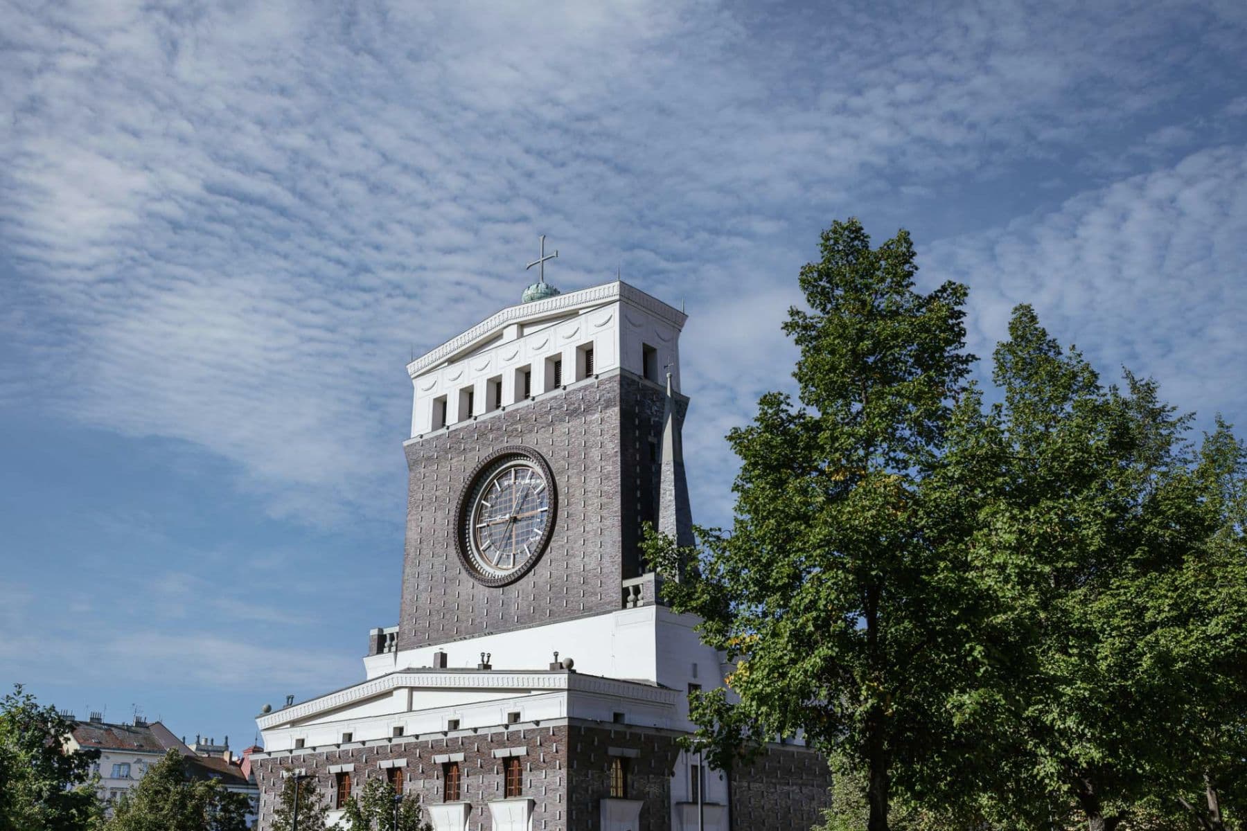 Prenájom bytu 3-izbový 109 m², Laubova, Praha, Praha Prenájom bytu 3-izbový 109 m², Laubova, Praha, Praha