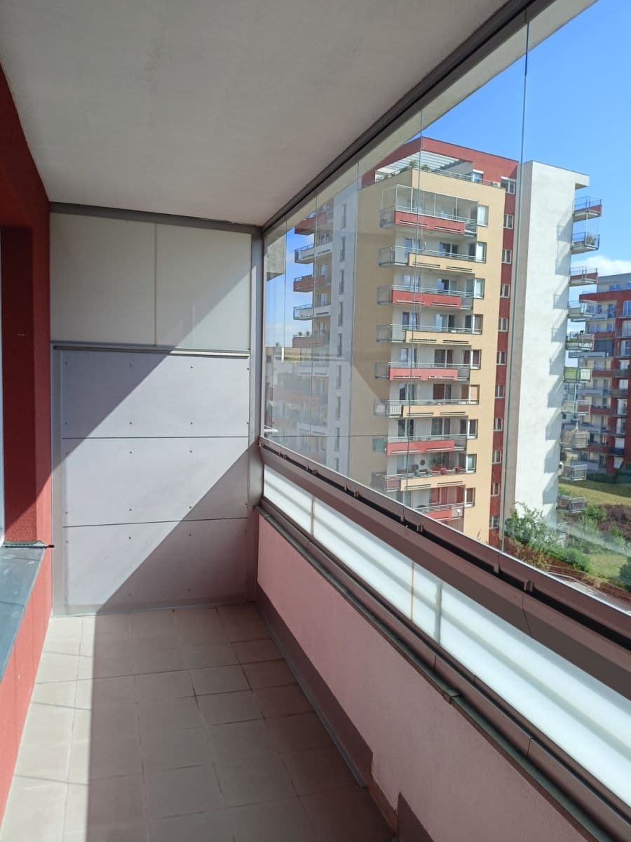 Prenájom bytu 1-izbový 35 m², Pavla Beneše, Praha, Praha Prenájom bytu 1-izbový 35 m², Pavla Beneše, Praha, Praha