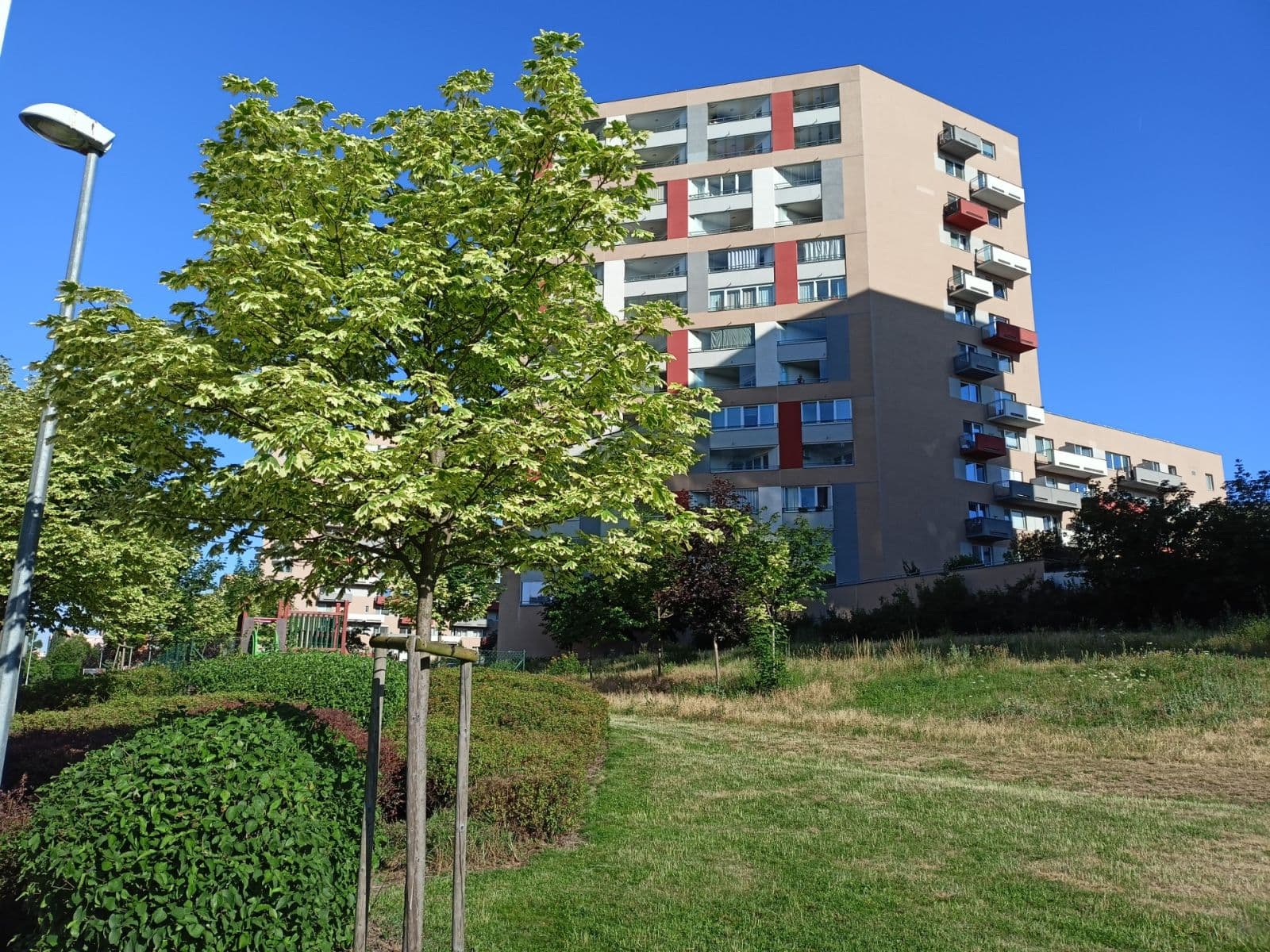 Prenájom bytu 1-izbový 28 m², Mantovská, Praha, Praha Prenájom bytu 1-izbový 28 m², Mantovská, Praha, Praha