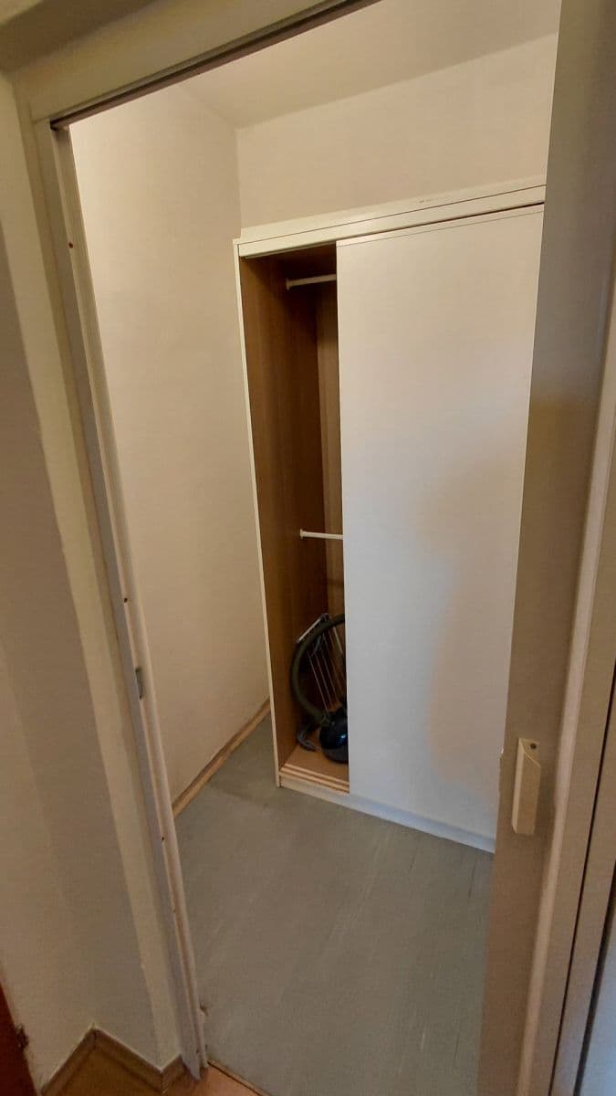 Prenájom bytu 1-izbový 30 m², Novoměstská, Brno, Jihomoravský kraj Prenájom bytu 1-izbový 30 m², Novoměstská, Brno, Jihomoravský kraj