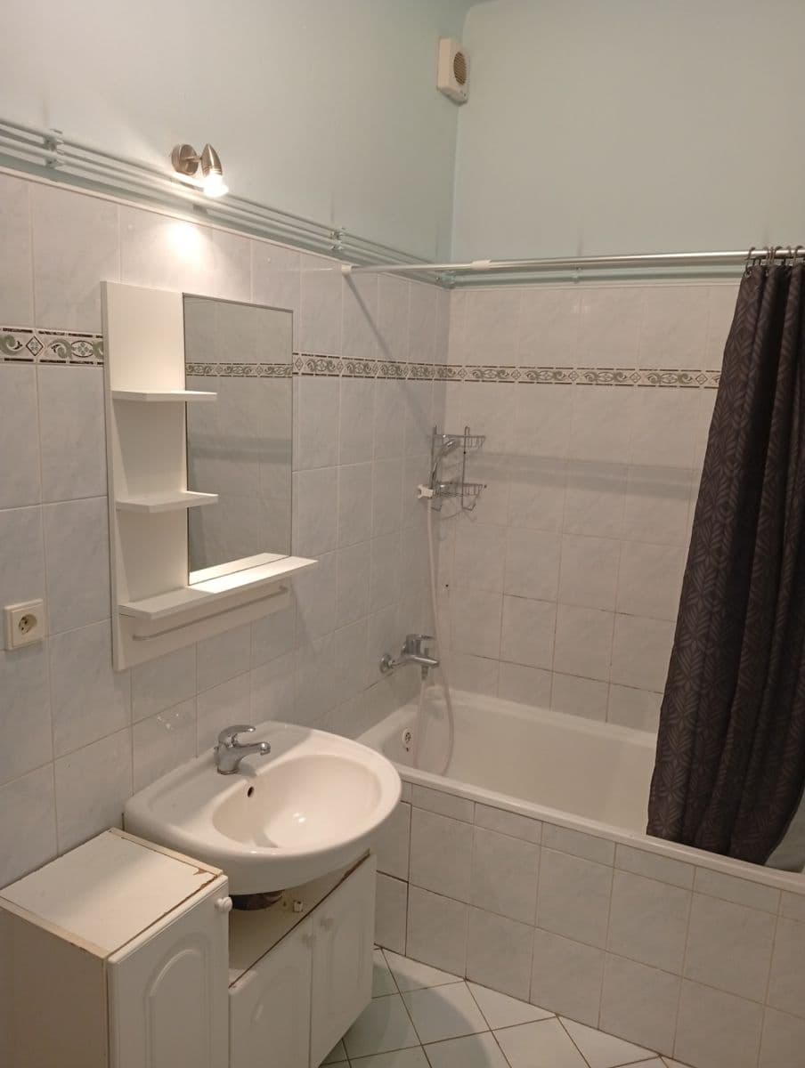 Prenájom bytu 1-izbový 48 m², Bolevecká, Plzeň, Plzeňský kraj Prenájom bytu 1-izbový 48 m², Bolevecká, Plzeň, Plzeňský kraj
