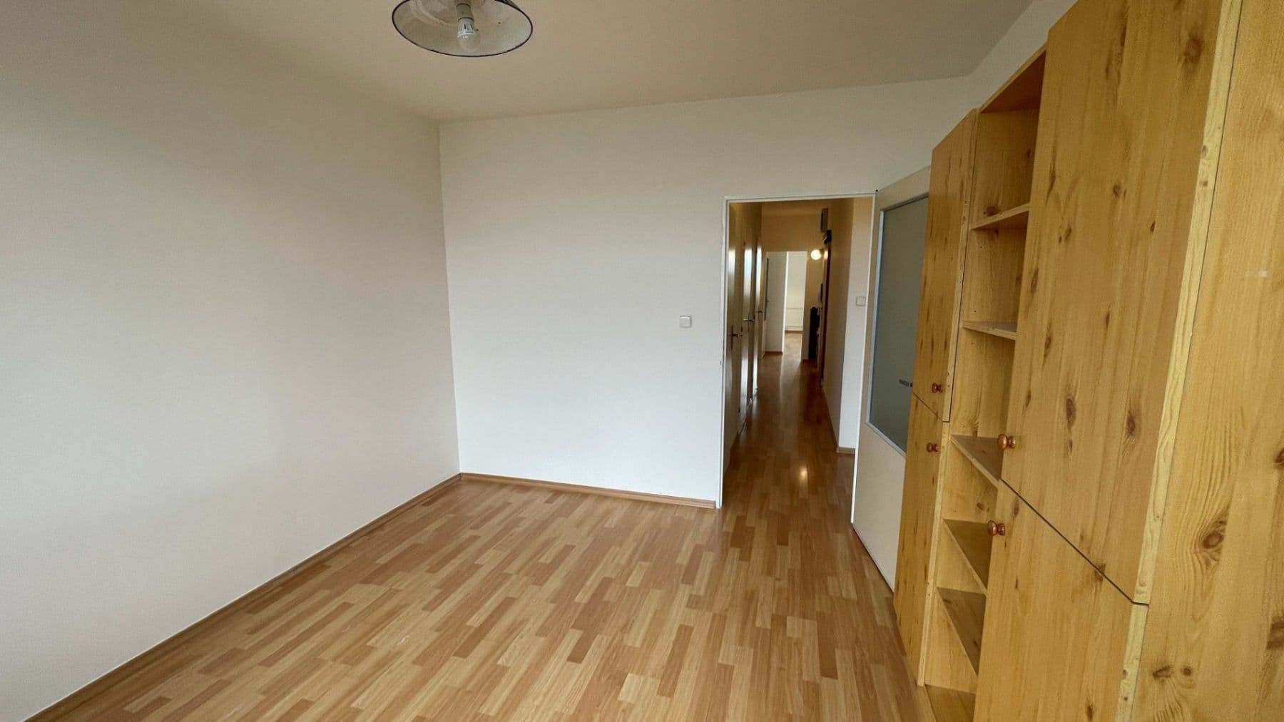 Prenájom bytu 3-izbový 76 m², Janského, Praha, Praha Prenájom bytu 3-izbový 76 m², Janského, Praha, Praha