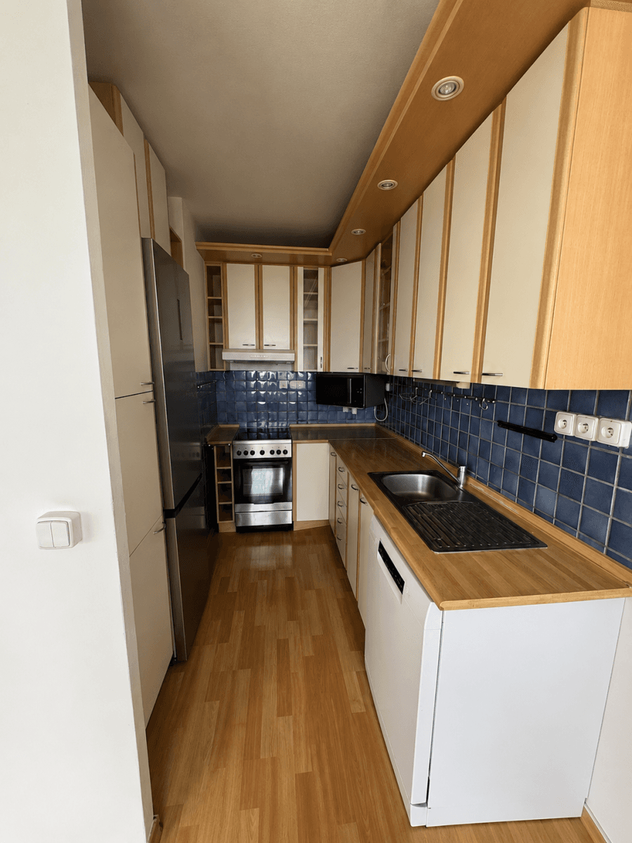 Prenájom bytu 3-izbový 76 m², Janského, Praha, Praha Prenájom bytu 3-izbový 76 m², Janského, Praha, Praha
