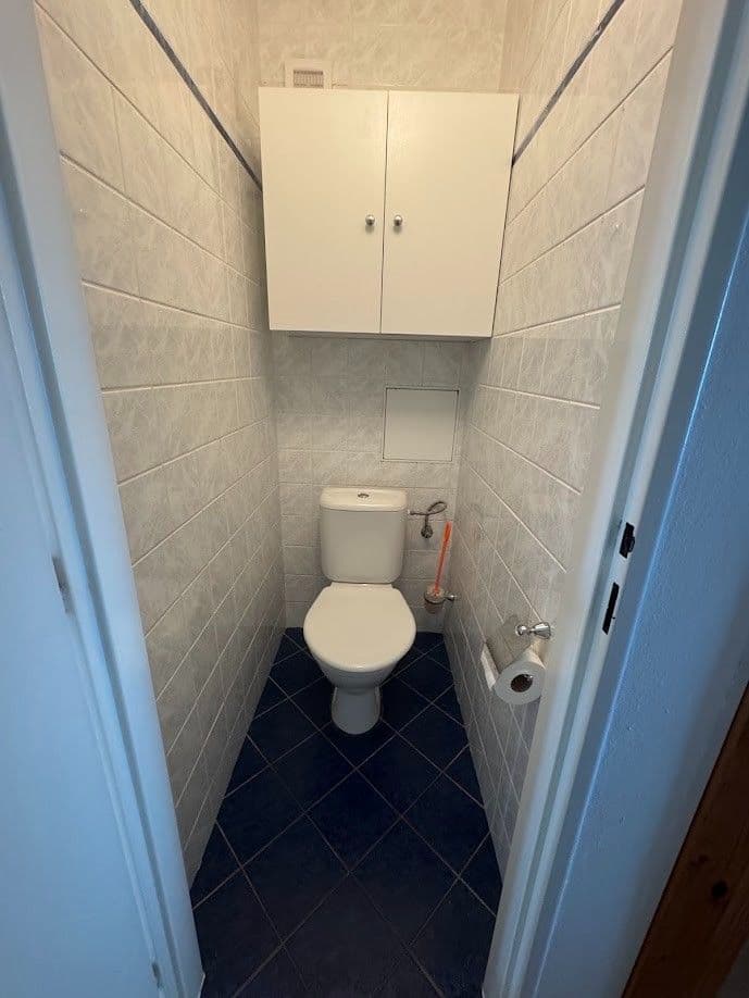Prenájom bytu 3-izbový 76 m², Janského, Praha, Praha Prenájom bytu 3-izbový 76 m², Janského, Praha, Praha