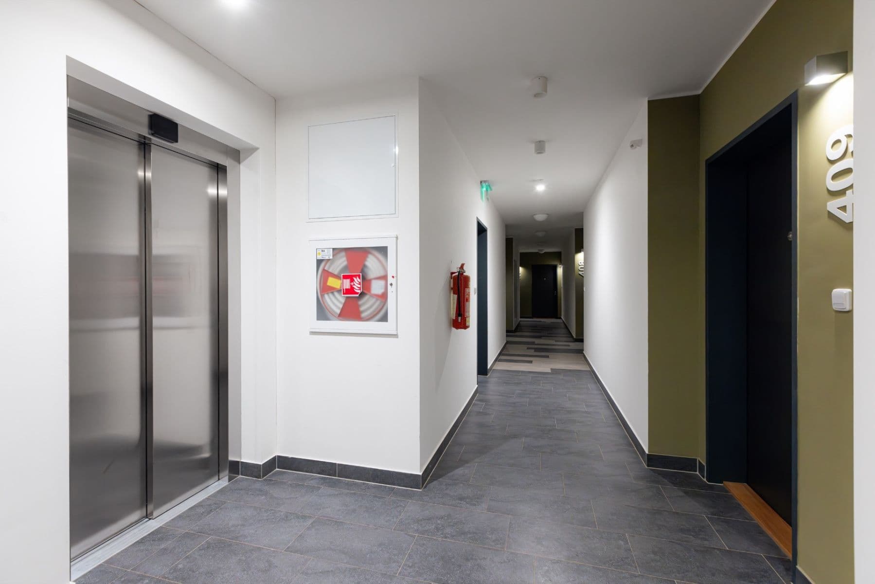 Prenájom bytu 1-izbový 45 m², Ondrákové, Praha, Praha Prenájom bytu 1-izbový 45 m², Ondrákové, Praha, Praha
