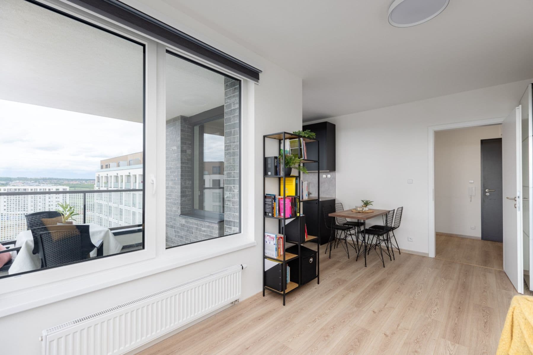 Prenájom bytu 1-izbový 45 m², Ondrákové, Praha, Praha Prenájom bytu 1-izbový 45 m², Ondrákové, Praha, Praha