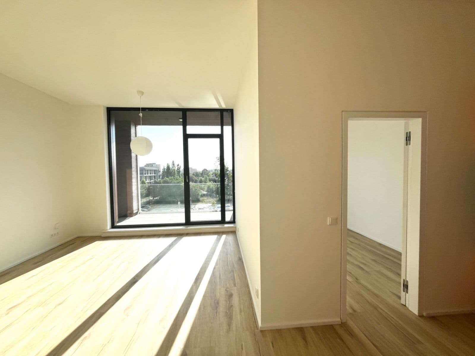 Prenájom bytu 2-izbový 67 m², Malešická, Praha, Praha Prenájom bytu 2-izbový 67 m², Malešická, Praha, Praha