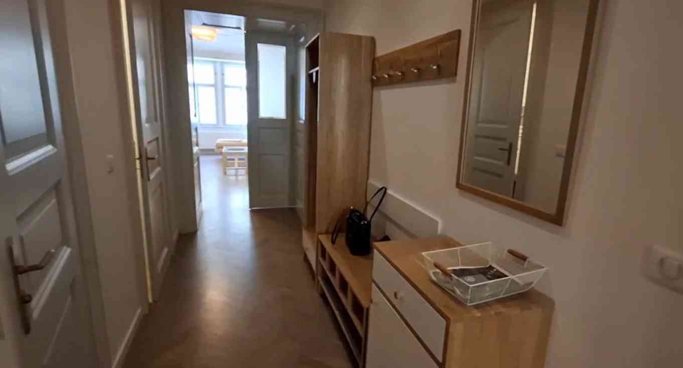 Prenájom bytu 2-izbový 84 m², Žatecká, Praha, Praha Prenájom bytu 2-izbový 84 m², Žatecká, Praha, Praha