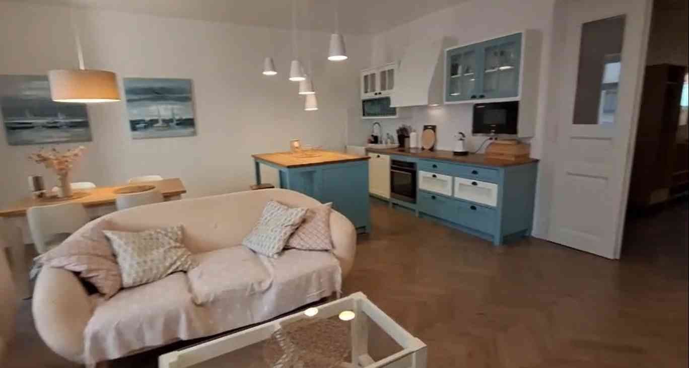 Prenájom bytu 2-izbový 84 m², Žatecká, Praha, Praha Prenájom bytu 2-izbový 84 m², Žatecká, Praha, Praha