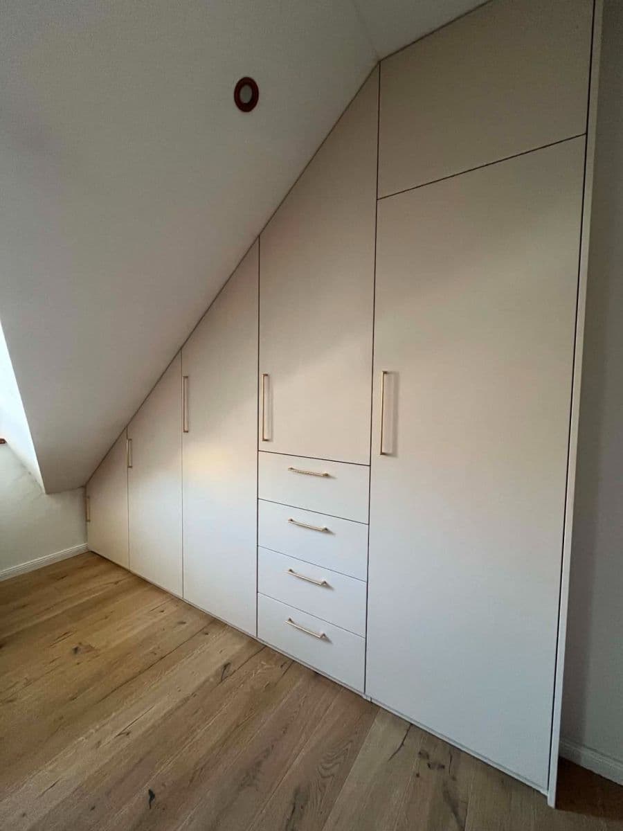 Prenájom bytu 1-izbový 55 m², Bulharská, Praha, Praha Prenájom bytu 1-izbový 55 m², Bulharská, Praha, Praha