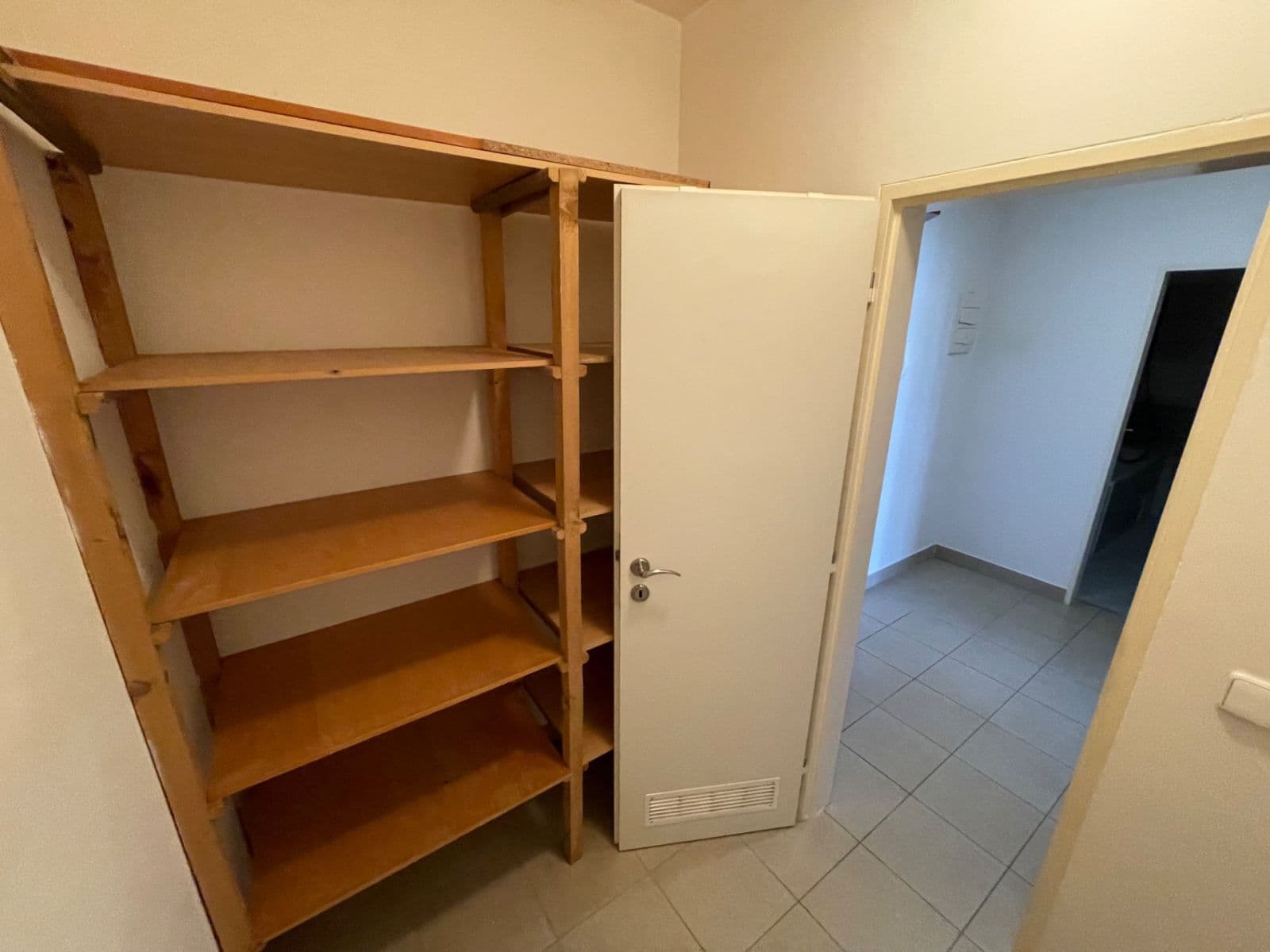 Prenájom bytu 2-izbový 55 m², Novobohdalecká, Praha, Praha Prenájom bytu 2-izbový 55 m², Novobohdalecká, Praha, Praha