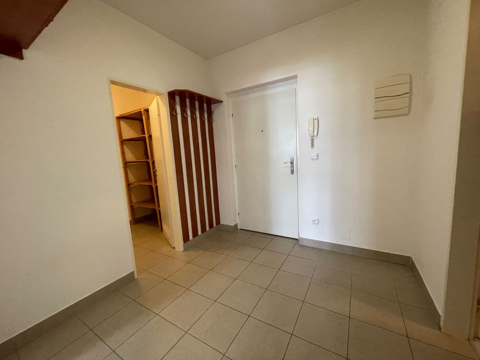 Prenájom bytu 2-izbový 55 m², Novobohdalecká, Praha, Praha Prenájom bytu 2-izbový 55 m², Novobohdalecká, Praha, Praha