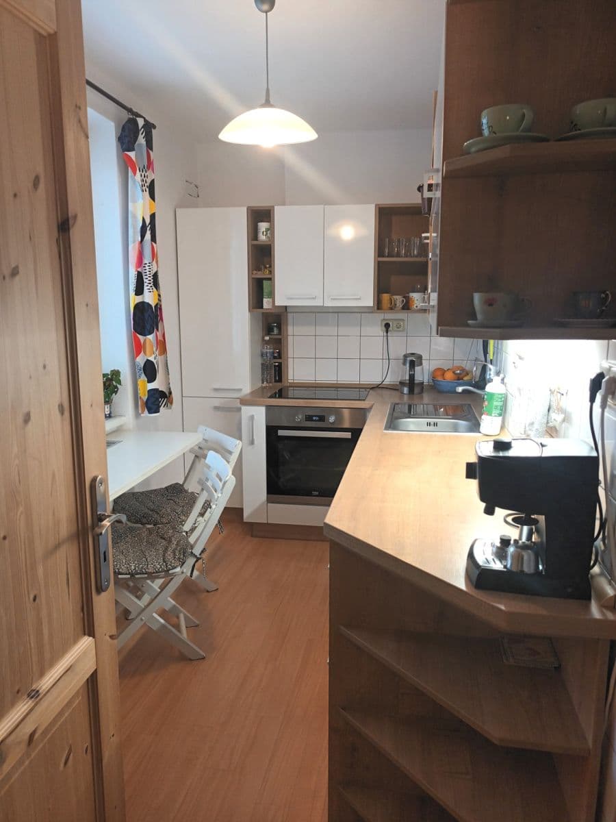 Predaj bytu 3-izbový 62 m², Nad Školou, Jablonné nad Orlicí, Pardubický kraj Predaj bytu 3-izbový 62 m², Nad Školou, Jablonné nad Orlicí, Pardubický kraj
