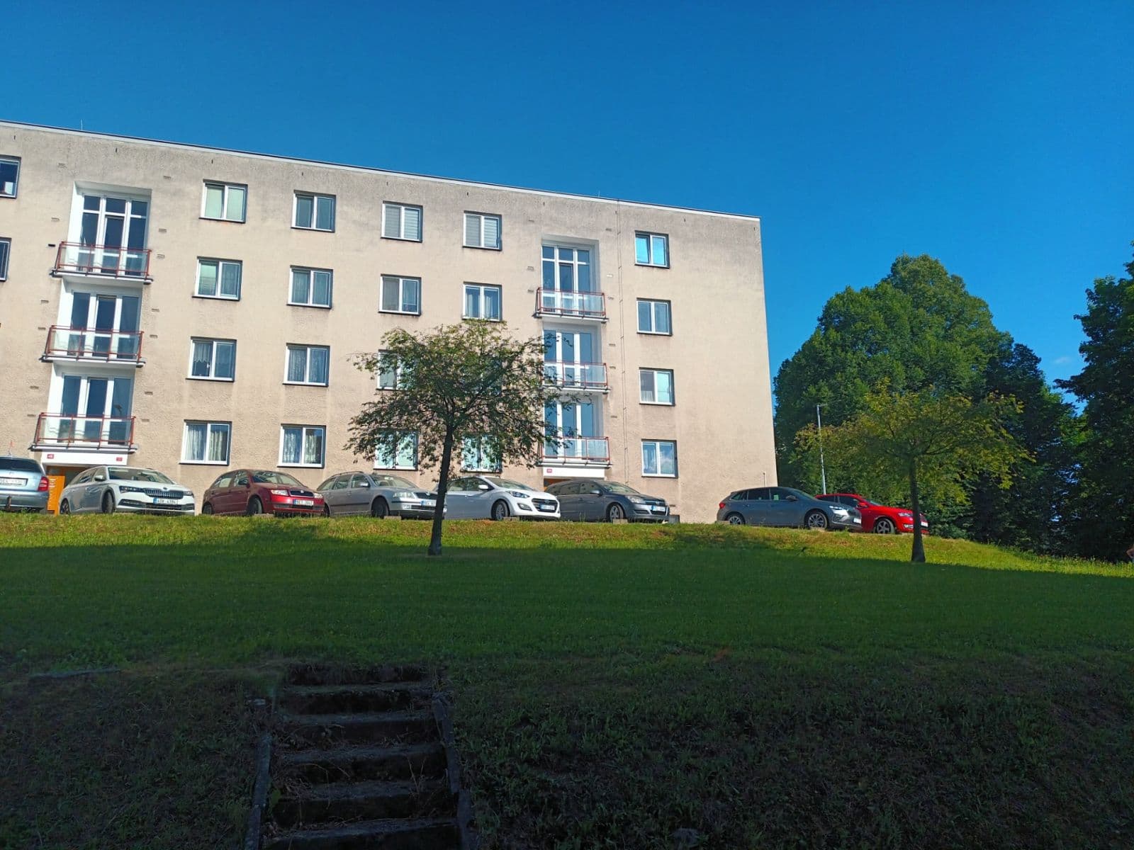 Predaj bytu 3-izbový 62 m², Nad Školou, Jablonné nad Orlicí, Pardubický kraj Predaj bytu 3-izbový 62 m², Nad Školou, Jablonné nad Orlicí, Pardubický kraj