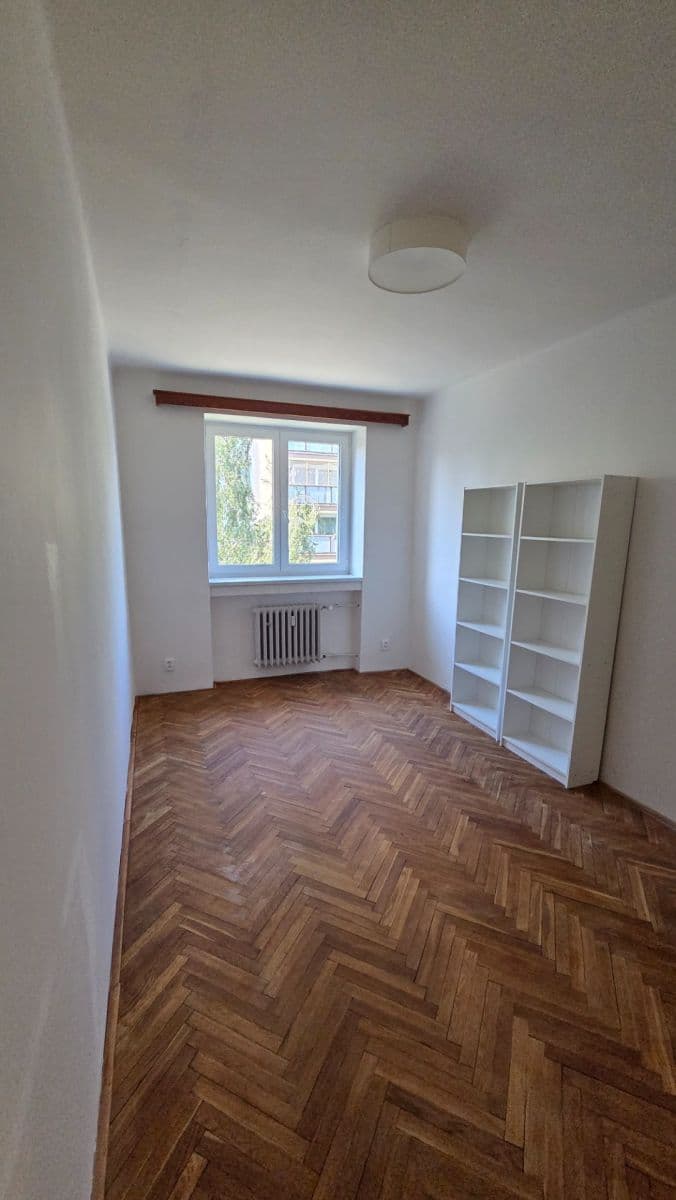Prenájom bytu 3-izbový 72 m², Nad Krocínkou, Praha, Praha Prenájom bytu 3-izbový 72 m², Nad Krocínkou, Praha, Praha