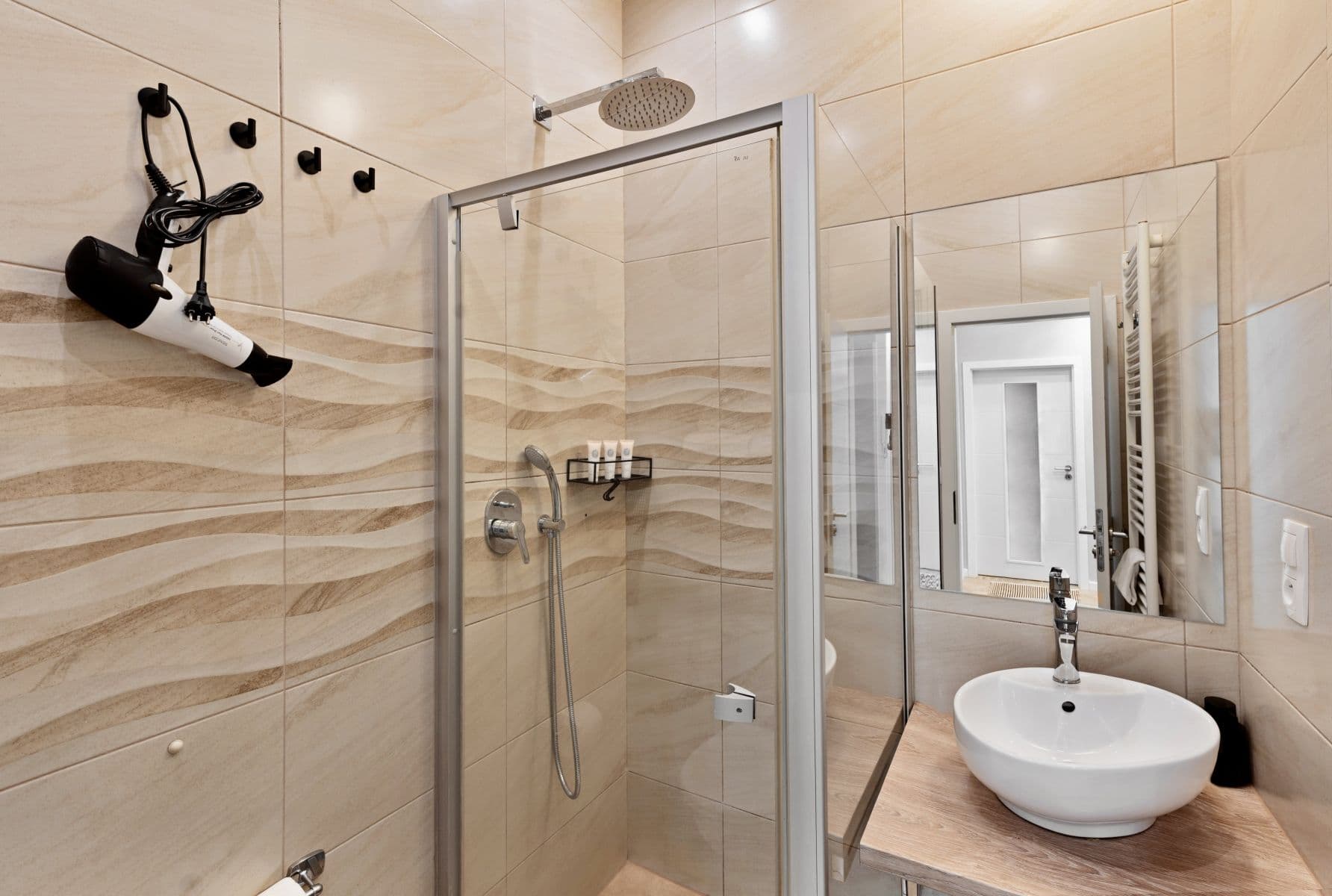 Prenájom bytu 75 m², Navrátilova, Praha, Praha Prenájom bytu 75 m², Navrátilova, Praha, Praha