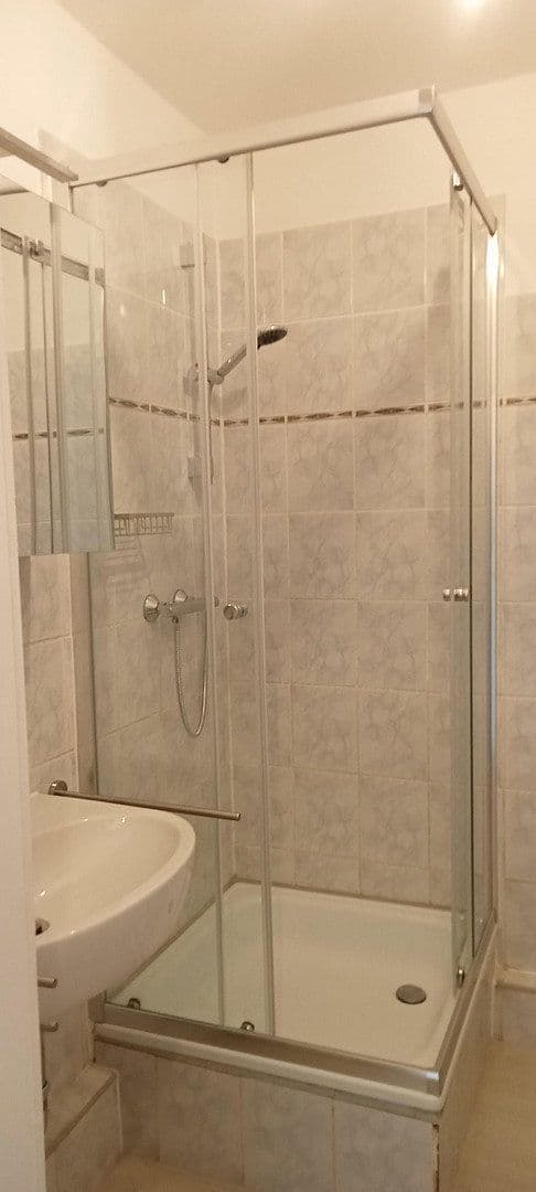 Predaj bytu 1-izbový 35 m², Tiroler Str. 101, Frankfurt am Main, Hesensko Predaj bytu 1-izbový 35 m², Tiroler Str. 101, Frankfurt am Main, Hesensko