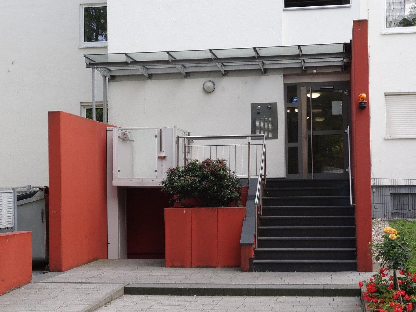 Predaj bytu 1-izbový 35 m², Tiroler Str. 101, Frankfurt am Main, Hesensko Predaj bytu 1-izbový 35 m², Tiroler Str. 101, Frankfurt am Main, Hesensko