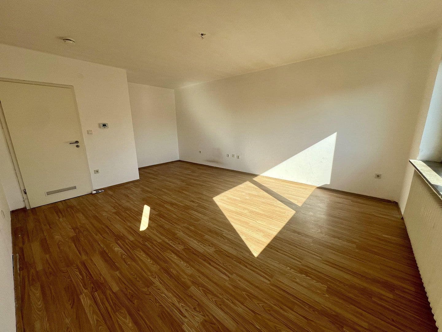 Prenájom bytu 1-izbový 44 m², Mainstraße 2, Heiligenhaus, Severné Porýnie - Westfálsko Prenájom bytu 1-izbový 44 m², Mainstraße 2, Heiligenhaus, Severné Porýnie - Westfálsko