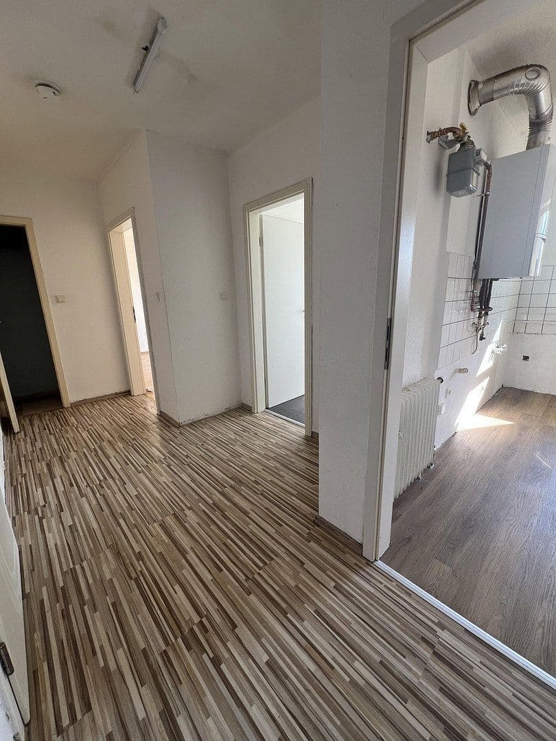 Prenájom bytu 1-izbový 44 m², Mainstraße 2, Heiligenhaus, Severné Porýnie - Westfálsko Prenájom bytu 1-izbový 44 m², Mainstraße 2, Heiligenhaus, Severné Porýnie - Westfálsko