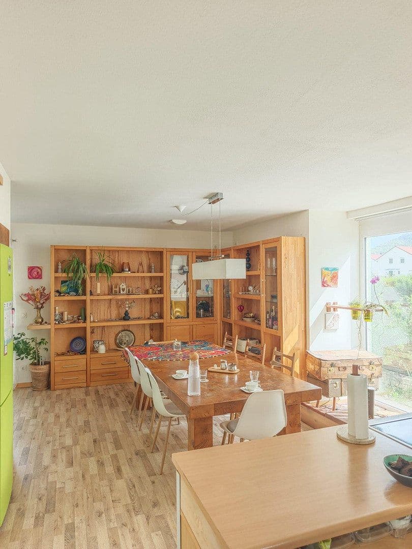 Predaj domu 120 m², pozemok 362 m², Mössingen, Bádensko-Wurttembersko Predaj domu 120 m², pozemok 362 m², Mössingen, Bádensko-Wurttembersko