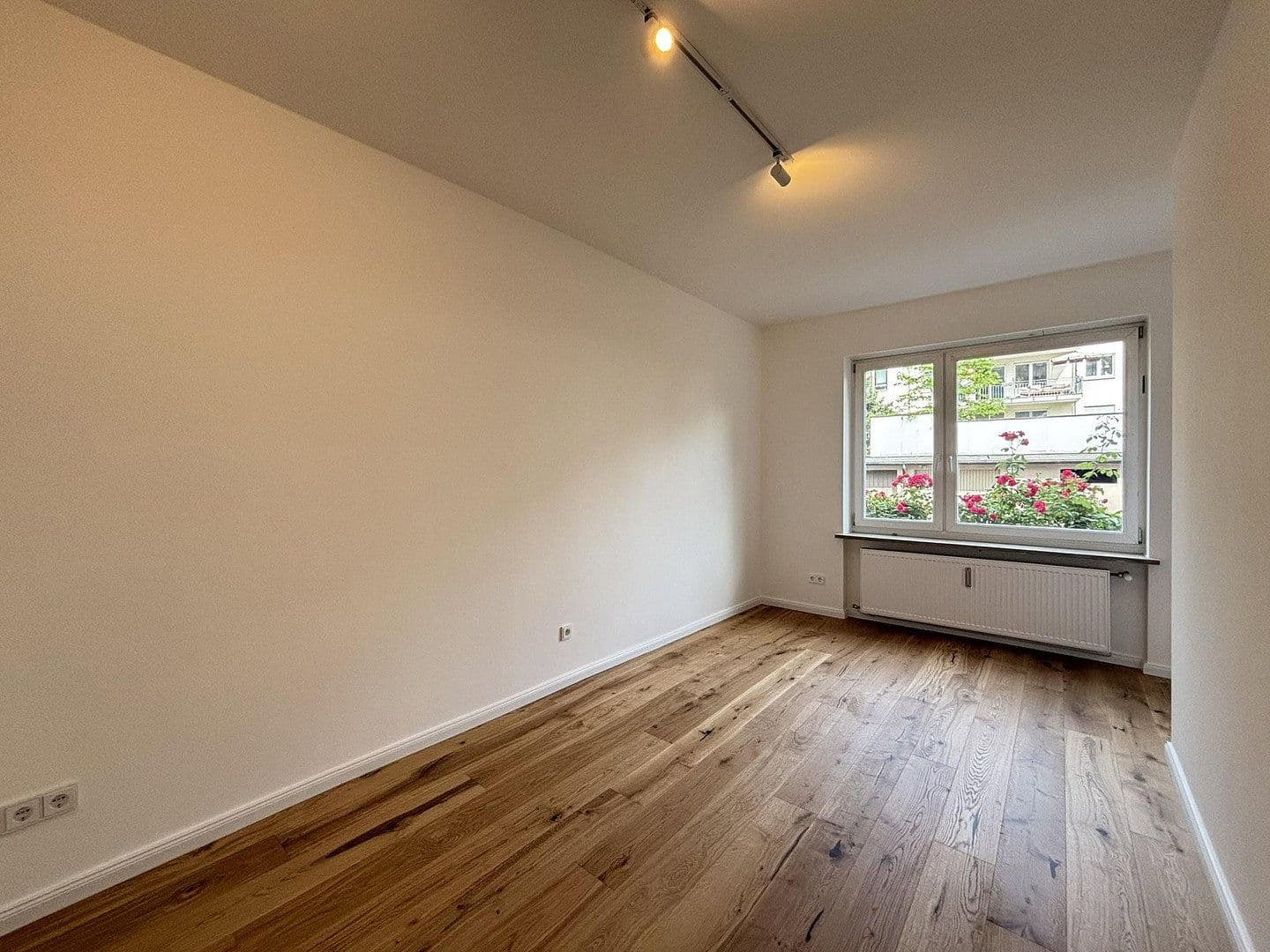Predaj bytu 3-izbový 80 m², München, Bavorsko Predaj bytu 3-izbový 80 m², München, Bavorsko