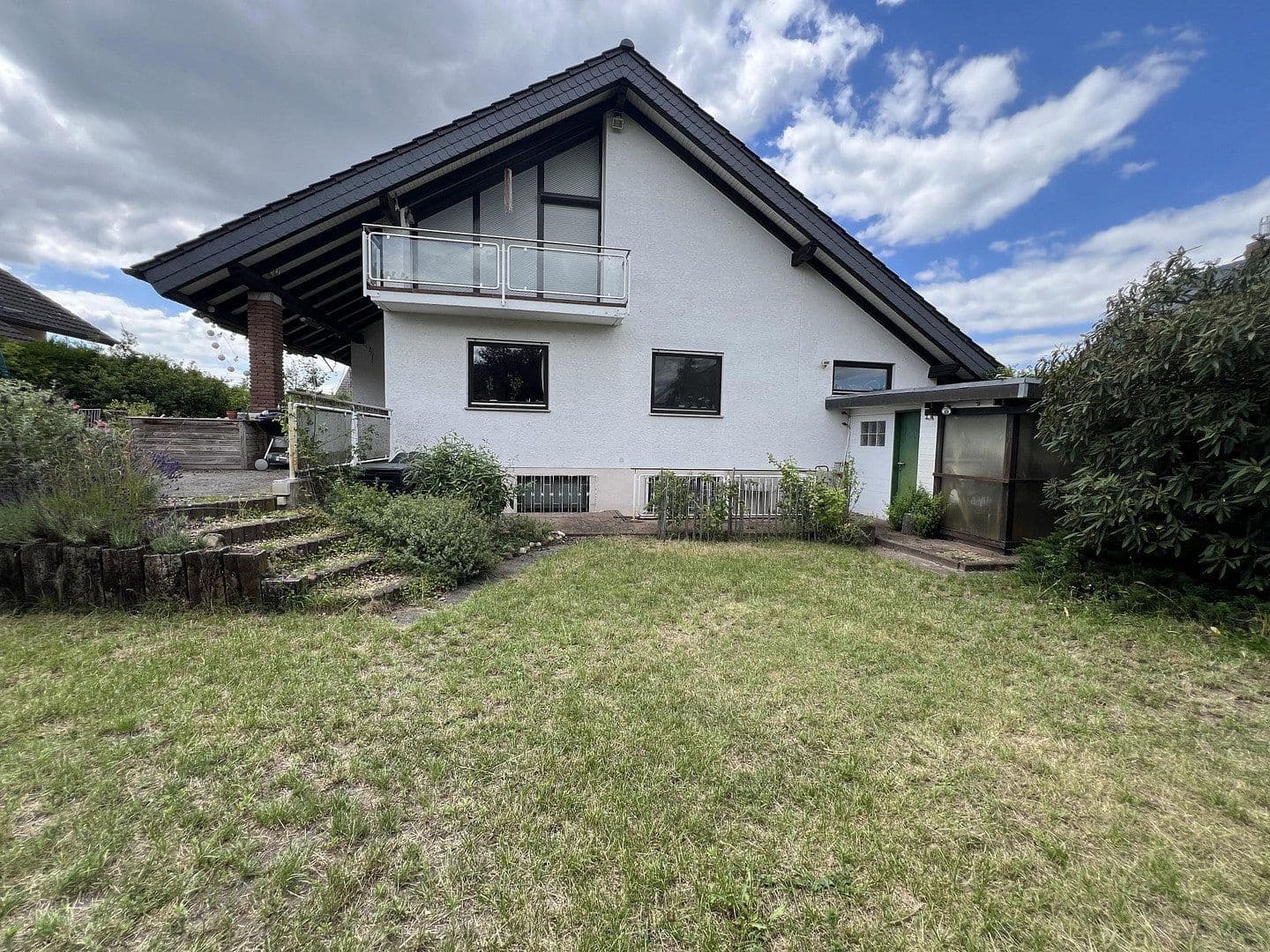 Predaj domu 144 m², pozemok 615 m², Büttelborn, Hesensko Predaj domu 144 m², pozemok 615 m², Büttelborn, Hesensko