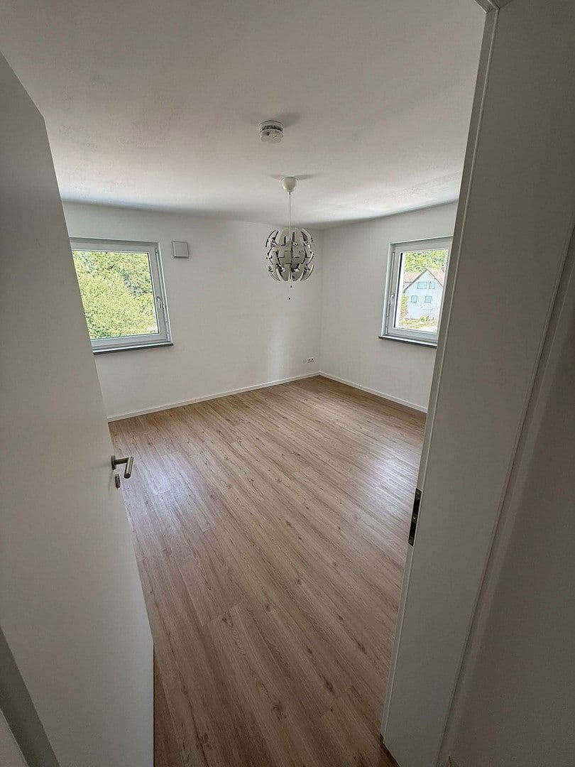 Prenájom bytu 3-izbový 96 m², Im Dorf 100c, Nordrach, Bádensko-Wurttembersko Prenájom bytu 3-izbový 96 m², Im Dorf 100c, Nordrach, Bádensko-Wurttembersko