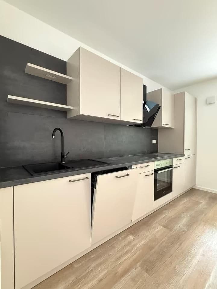 Prenájom bytu 3-izbový 96 m², Im Dorf 100c, Nordrach, Bádensko-Wurttembersko Prenájom bytu 3-izbový 96 m², Im Dorf 100c, Nordrach, Bádensko-Wurttembersko