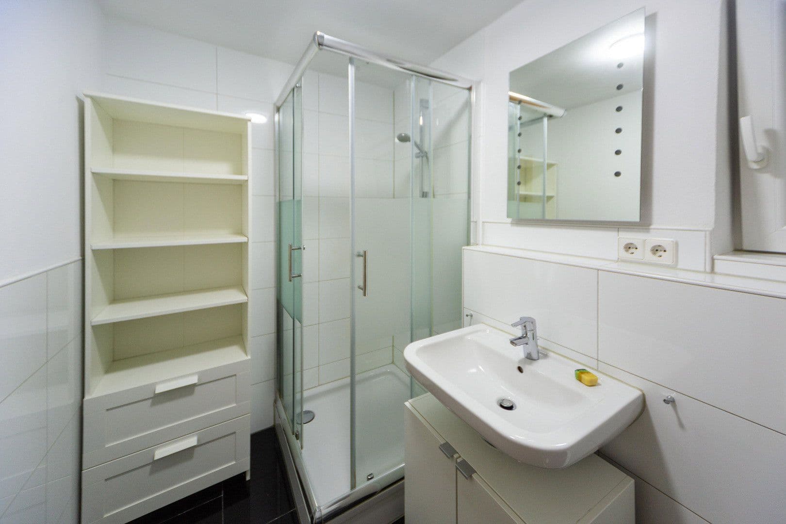 Prenájom bytu 3-izbový 74 m², Quellenstraße 23, Reutlingen, Bádensko-Wurttembersko Prenájom bytu 3-izbový 74 m², Quellenstraße 23, Reutlingen, Bádensko-Wurttembersko