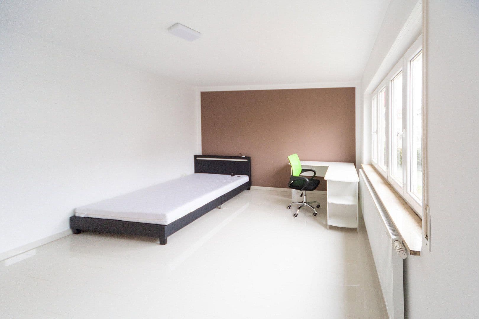 Prenájom bytu 3-izbový 74 m², Quellenstraße 23, Reutlingen, Bádensko-Wurttembersko Prenájom bytu 3-izbový 74 m², Quellenstraße 23, Reutlingen, Bádensko-Wurttembersko