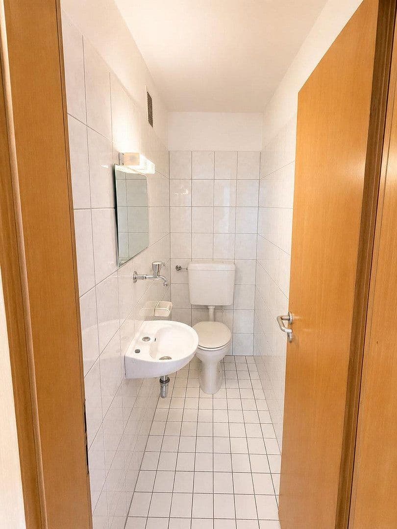 Prenájom bytu 2-izbový 78 m², Moltkestr. 1-5, Aachen, Severné Porýnie - Westfálsko Prenájom bytu 2-izbový 78 m², Moltkestr. 1-5, Aachen, Severné Porýnie - Westfálsko