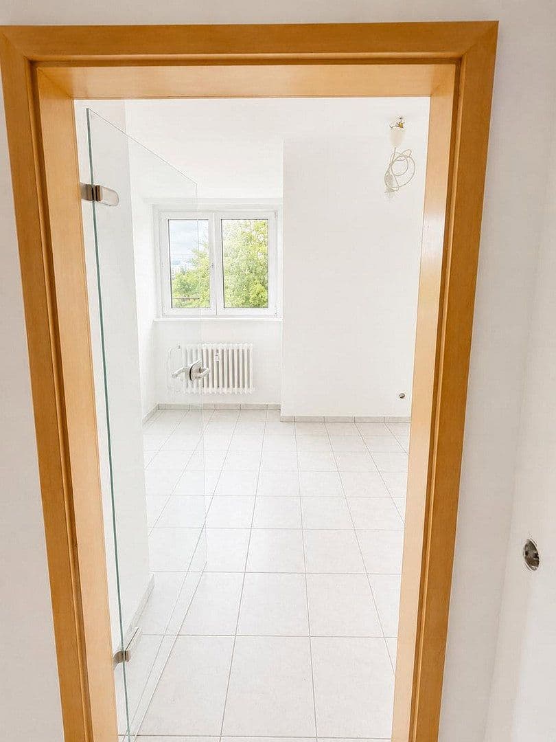 Prenájom bytu 2-izbový 78 m², Moltkestr. 1-5, Aachen, Severné Porýnie - Westfálsko Prenájom bytu 2-izbový 78 m², Moltkestr. 1-5, Aachen, Severné Porýnie - Westfálsko